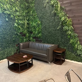 Boba Box - Decor - Coffee & Tea Near Me - Monrovia, California Boba Box - Decor - Coffee & Tea Near Me - Monrovia, California