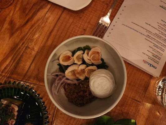 Rose's Luxury by null