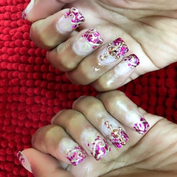 Amazing Nails - Nail Salons Near Me - Newark, California
