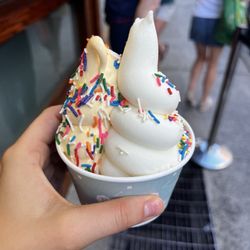 Butterfield Market - Seasonal mango flavor and plain with sprinkles