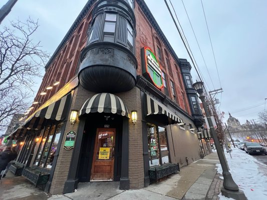 Patrick McGovern's Pub by null