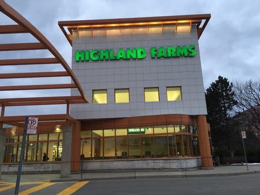 Highland Farms by null