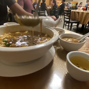 Happy Days - Hot and sour soup could have been more sour but was awesome - Seafood Near Me - Honolulu, Hawaii Happy Days - Hot and sour soup could have been more sour but was awesome - Seafood Near Me - Honolulu, Hawaii