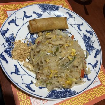Golden Abacus - Chinese Near Me - Norwood, Massachusetts