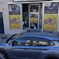 Wonderful  Driving School - Front of the store