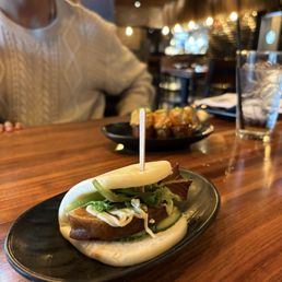 Jinya Bun 1 Pc Small Plate