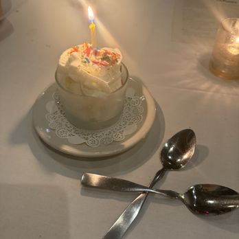 Lorenzo's Trattoria - Birthday Cake Ice Cream - Italian Near Me - Saint Louis, Missouri