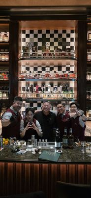 Four Seasons Hotel Tokyo At Marunouchi by null