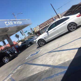 Tiny Auto Detailing - Waiting for detail thanks Tiny auto details - Shoe Shine Near Me - Long Beach, California