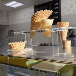 Dante's Serious Ice Cream