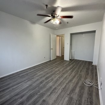 Jay the builder & Cleaning Services - floor installation - Home Cleaning Near Me Jay the builder & Cleaning Services - floor installation - Home Cleaning Near Me