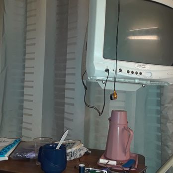 The Earlwood - TV in a great post, clean clean ckean - Skilled Nursing Near Me - Torrance, California The Earlwood - TV in a great post, clean clean ckean - Skilled Nursing Near Me - Torrance, California