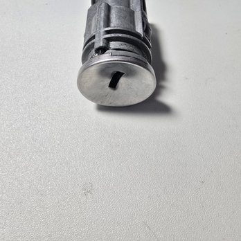 Los Gemelos Locksmith - Dodge Ram car cylinder - Keys & Locksmiths Near Me - Miami, Florida Los Gemelos Locksmith - Dodge Ram car cylinder - Keys & Locksmiths Near Me - Miami, Florida