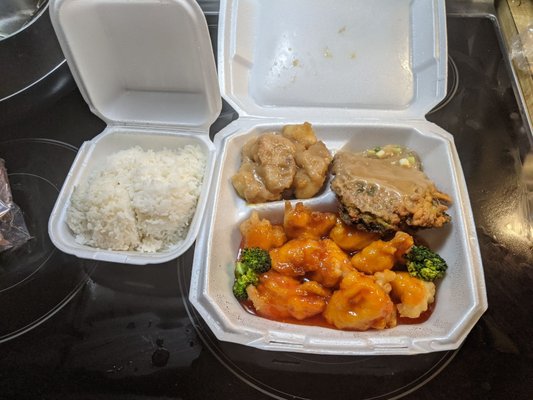 Mr. Wok Restaurant by null