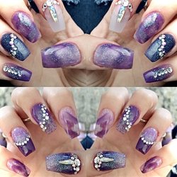 Fancy Nails - Purple marbled acrylic nails
