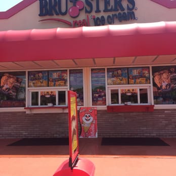 Bruster's Real Ice Cream - Would not recommend - Ice Cream & Frozen Yogurt Near Me - Jacksonville, Florida