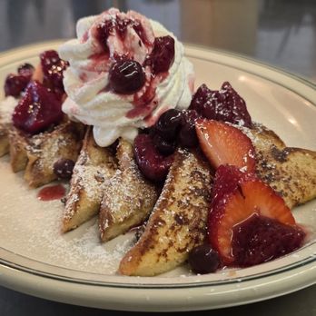 Parkside Eats - Tres leches french toast fresh berries home made wipe cream and berry compo sauce - Breakfast & Brunch Near Me - Santa Rosa, California Parkside Eats - Tres leches french toast fresh berries home made wipe cream and berry compo sauce - Breakfast & Brunch Near Me - Santa Rosa, California