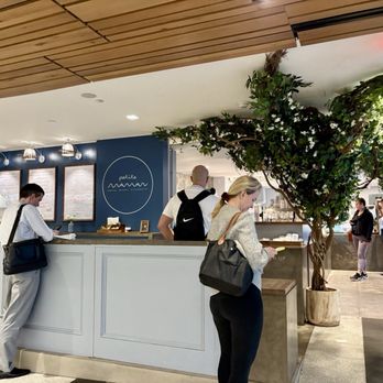 {petite} maman - Posted with review 09/09/25 - Bakeries Near Me - New York, New York