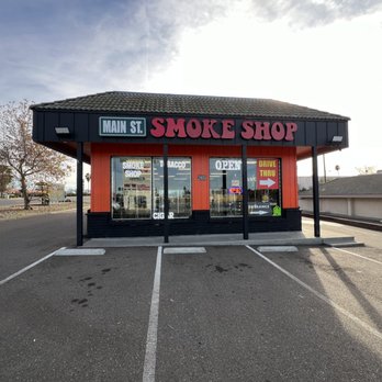 Main St Gift and Smoke - Front the store - Tobacco Shops Near Me - Red Bluff, California Main St Gift and Smoke - Front the store - Tobacco Shops Near Me - Red Bluff, California