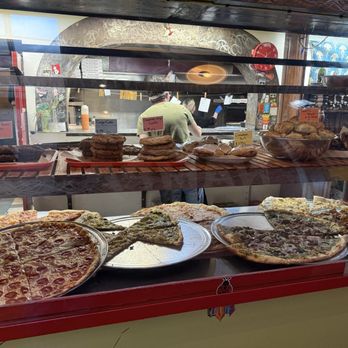 Messenger Pizza - Choose your slice. Maybe ask if there are any on deck so you don't miss out on what you really want. - Pizza Near Me - Nampa, Idaho