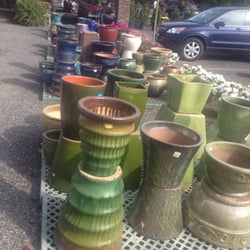 Bountiful Acres - Pots!
