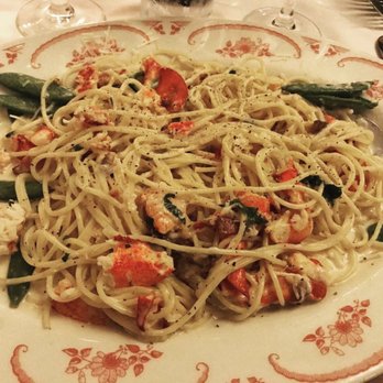 Maggiano's - Lobster carbonara - Italian Near Me - Cincinnati, Ohio