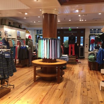 Vineyard Vines - Women's Clothing Near Me - Lynnfield, Massachusetts