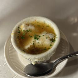 The Old Richmond Inn Restaurant - French onion soup