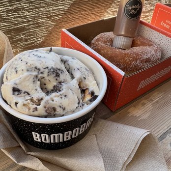 BomboBar - Gelato and a bombo - Desserts Near Me - Chicago, Illinois