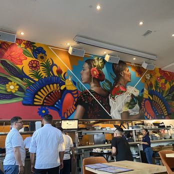 Buena Vida - Mexican Near Me - Arlington, Virginia