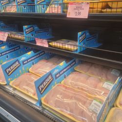 Merrick Farm Country - Chicken section.