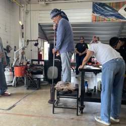 Garcia Art Glass - Adding the ridges and blowing to expand