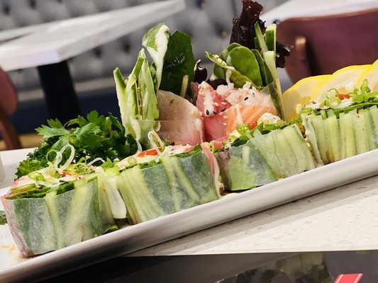 Hi 5 Sushi by null