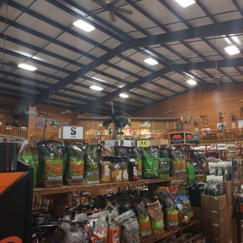 Simmons Sporting Goods - Guns & Ammo Near Me - Bastrop, Louisiana Simmons Sporting Goods - Guns & Ammo Near Me - Bastrop, Louisiana
