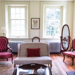 Duportail House - Bridal suite at Duportail historic wedding venue