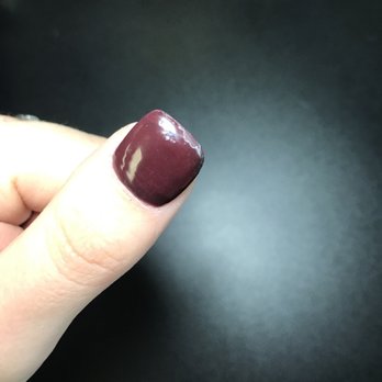 Lily's Nails - Top coat peeling... I type for a living... ???  Not to mention the shape isn't even (more apart the in person). - Nail Salons Near Me - Mukilteo, Washington
