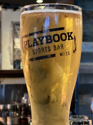 Play Book Ultra Sports Bar by null