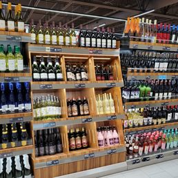 ALDI - Wine/beer selection - drink - Grocery Near Me - Pooler, Georgia