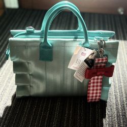 Harveys - Lolita purse. So adorable with a charm. Mint/Emerald color