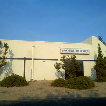 Lloyd's Drive-Thru Cleaners - View of Lloyd's from 92, in its own building by The Golden Dragon and VCA - Laundry Services Near Me - Sierra Vista, Arizona Lloyd's Drive-Thru Cleaners - View of Lloyd's from 92, in its own building by The Golden Dragon and VCA - Laundry Services Near Me - Sierra Vista, Arizona