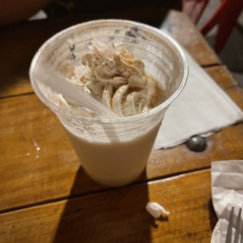 Carbón y Leña - Piña colada - Caribbean Near Me - Quebradillas, Puerto Rico