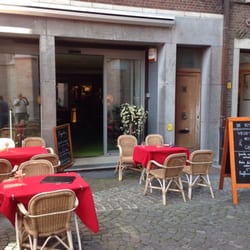 De Rosenobel - Great location in a shady spot next to the Cathedral