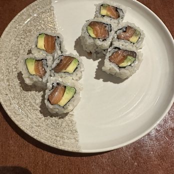 Hinoki - Salmon roll - Sushi Bars Near Me - Frisco, Texas Hinoki - Salmon roll - Sushi Bars Near Me - Frisco, Texas