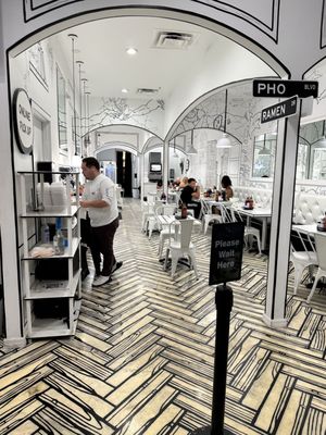 Twenty Pho Hour by null