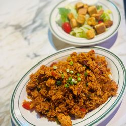 Floyds Mont Belvieu - Seafood, Steaks, and More