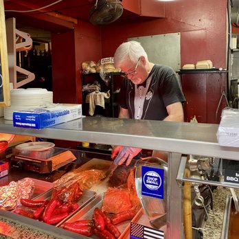 Hickory House Bar-B-Que - Barbeque Near Me - Denison, Texas