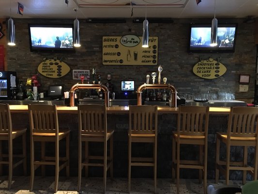 Bar Au P'tit Buck by null