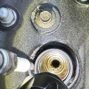 Jiffy Lube Oil Change - Oil inside - Oil Change Stations Near Me - Fontana, California