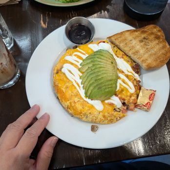 Blu Jam Cafe - California omelette - Breakfast & Brunch Near Me - Woodland Hills, California Blu Jam Cafe - California omelette - Breakfast & Brunch Near Me - Woodland Hills, California