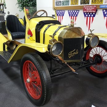 Don Laughlin’s Classic Car Museum - Museums Near Me - Laughlin, Nevada Don Laughlin’s Classic Car Museum - Museums Near Me - Laughlin, Nevada